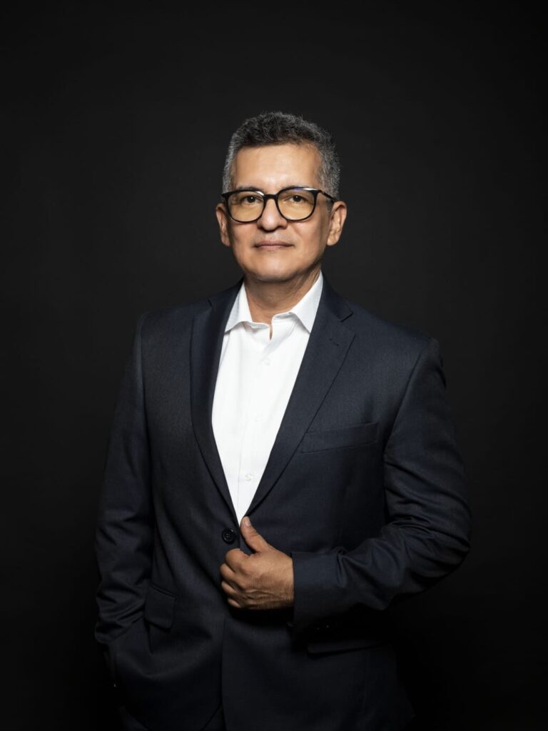 Dr. Emiliano